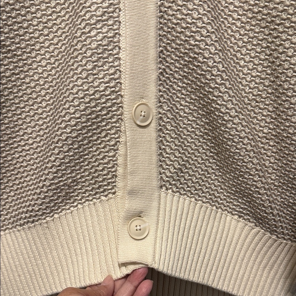 Zara Women’s Cream Cardigan Sweater - Picture 6 of 11